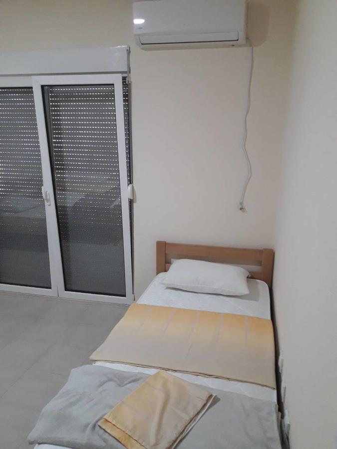 Korac Apartments Ulcinj Bagian luar foto