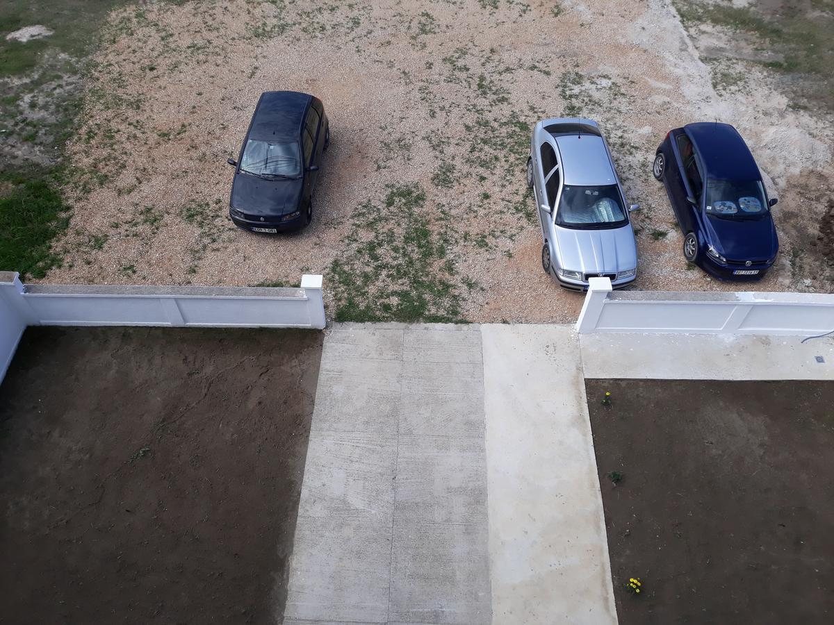 Korac Apartments Ulcinj Bagian luar foto