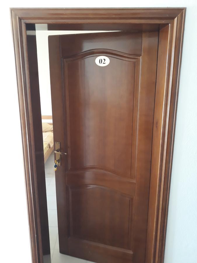 Korac Apartments Ulcinj Bagian luar foto