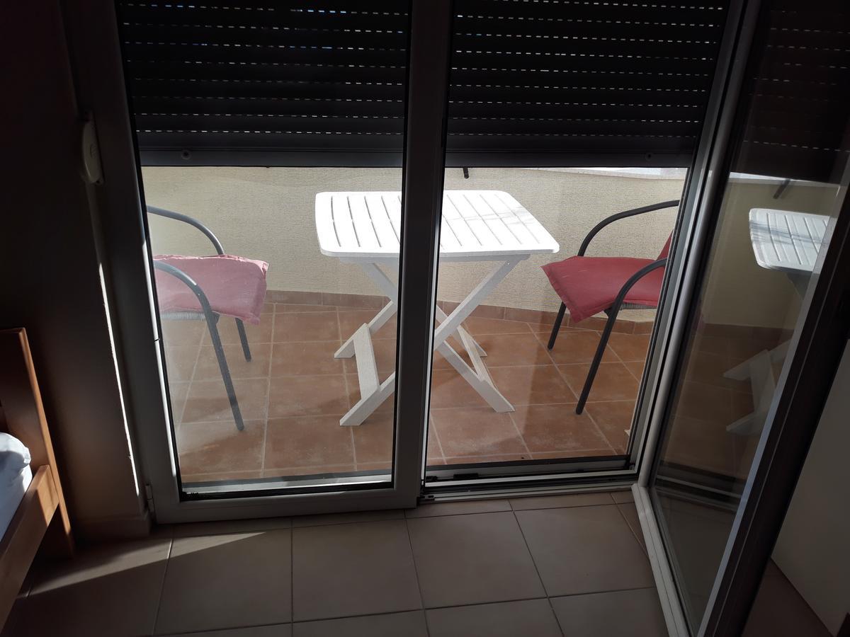 Korac Apartments Ulcinj Bagian luar foto